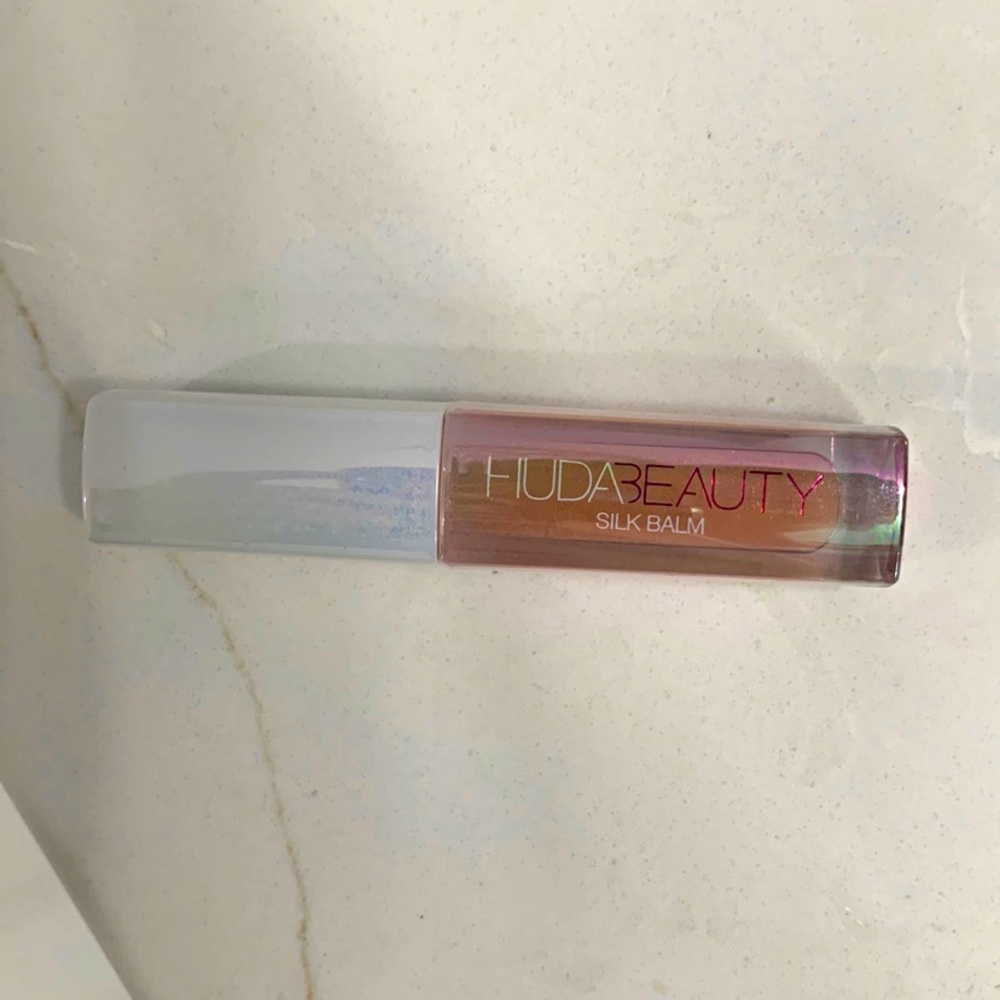 Huda Beauty Hydra-plumping lip balm 1.8ml